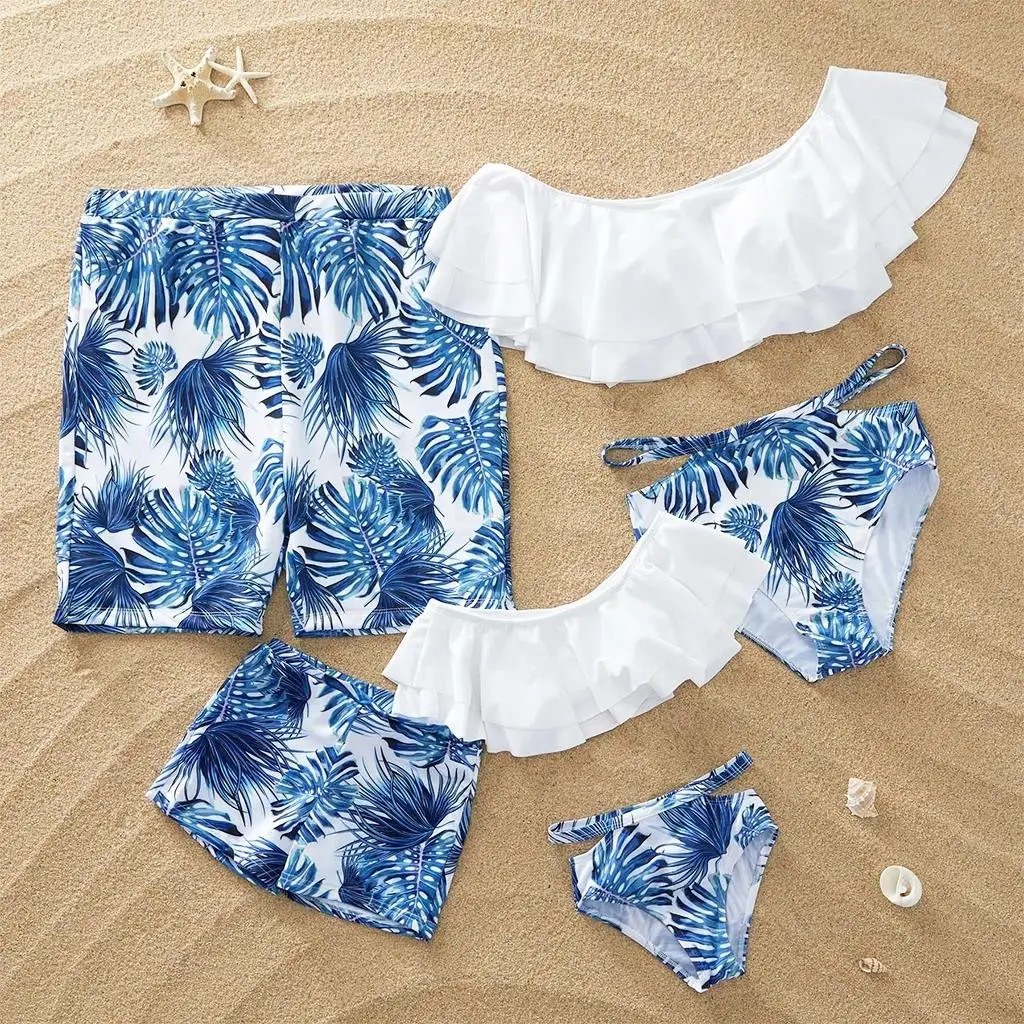 

Leaf Print Family Matching Swimwear Ruffled Mother Daughter Swimsuits Dad Son Trunks Mommy and Me Clothes Family Outfits Look
