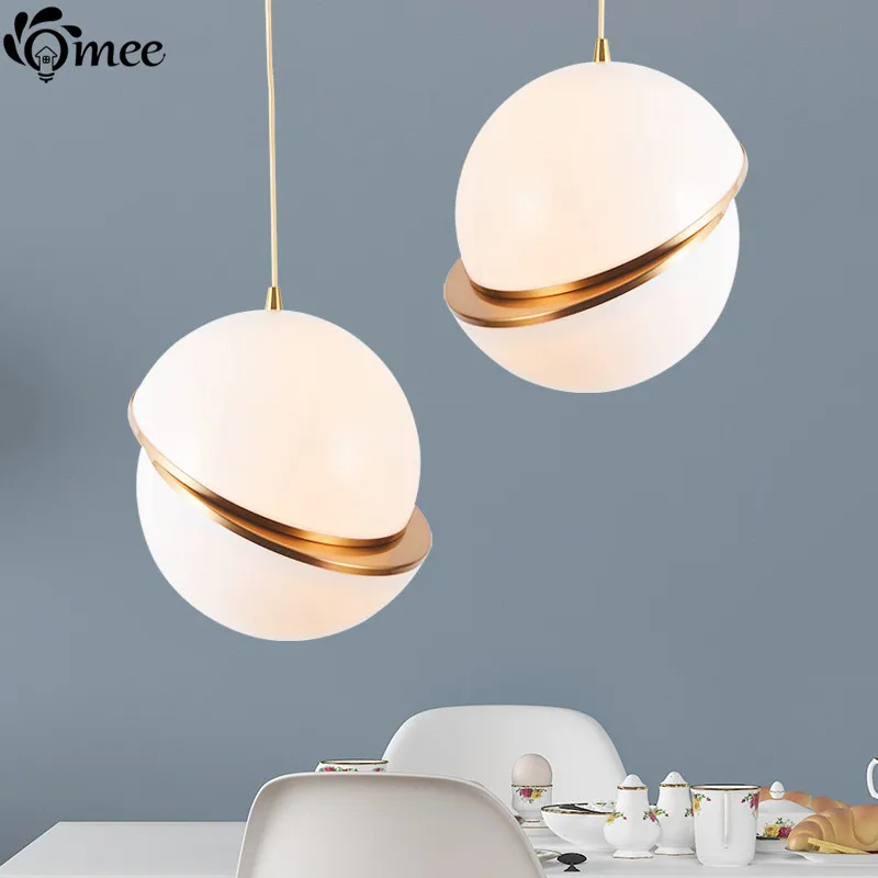 

Postmodern Acrylic Ball LED Pendant Lamp , New Modern Moon Misplaced Dining Room Pendant Lights Coffee Bar Creative Personality