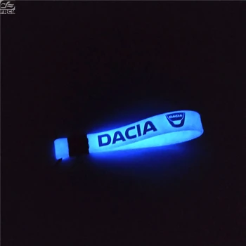 

blue Car Silicone Emblem Badge Car Keychain For Dacia Duster Logan 2 Mcv Sandero Stepway Lodgy car Motorcycle Automobiles
