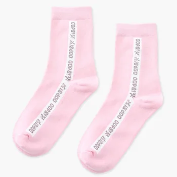 

2018 European and American street letters women socks Sports high tube socks