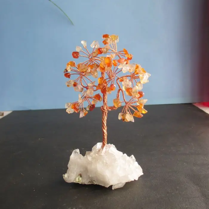 

Natural agate lucky tree pachira base white crystal cluster lucky free shipping