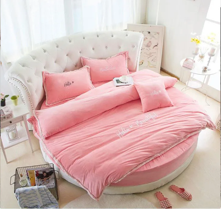 Crystal velvet round bed four sets of super soft warm velvet quilt bed