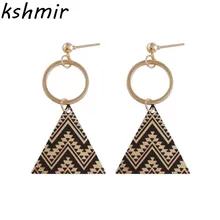 Gold + black earrings eardrop of geometric printed triangle stud earrings Elegant girl earrings fashion and personality цена Gold + black earrings eardrop of geometric printed triangle stud earrings Elegant girl earrings fashion and personality цены онлайн