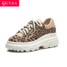 QUTAA/; женская обувь; универсальная обувь на платформе с леопардовым принтом; обувь на танкетке с круглым носком; Замшевые женские кроссовки на шнуровке для отдыха; размеры 34-39