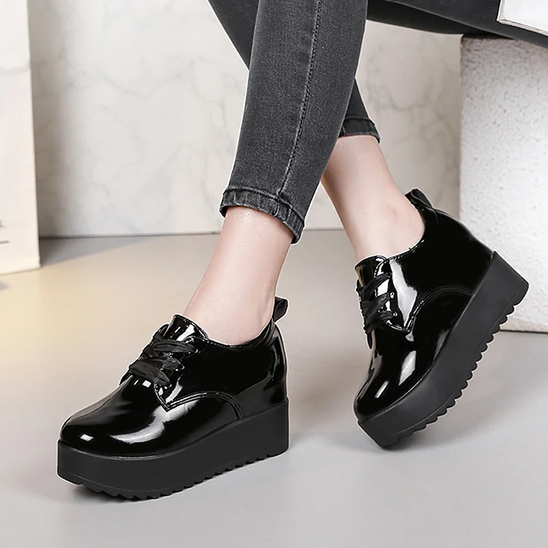 

Platform Sneakers Women Casual Shoes Woman Lace Up Patent Leather Loafers Hight Increased Slip on Ladies Creepers Solid Oxfords