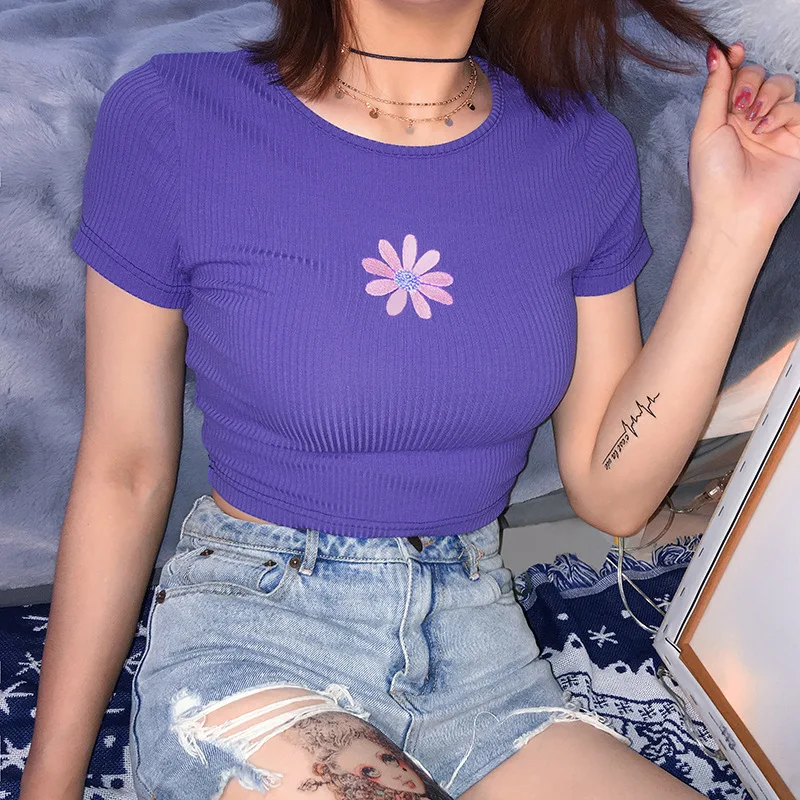 Трикотажная женская футболка фиолетовая Цветочная вышивка круглый вырез короткий рукав открытый пупок кроп Топ Футболка Harajuku camiseta mujer