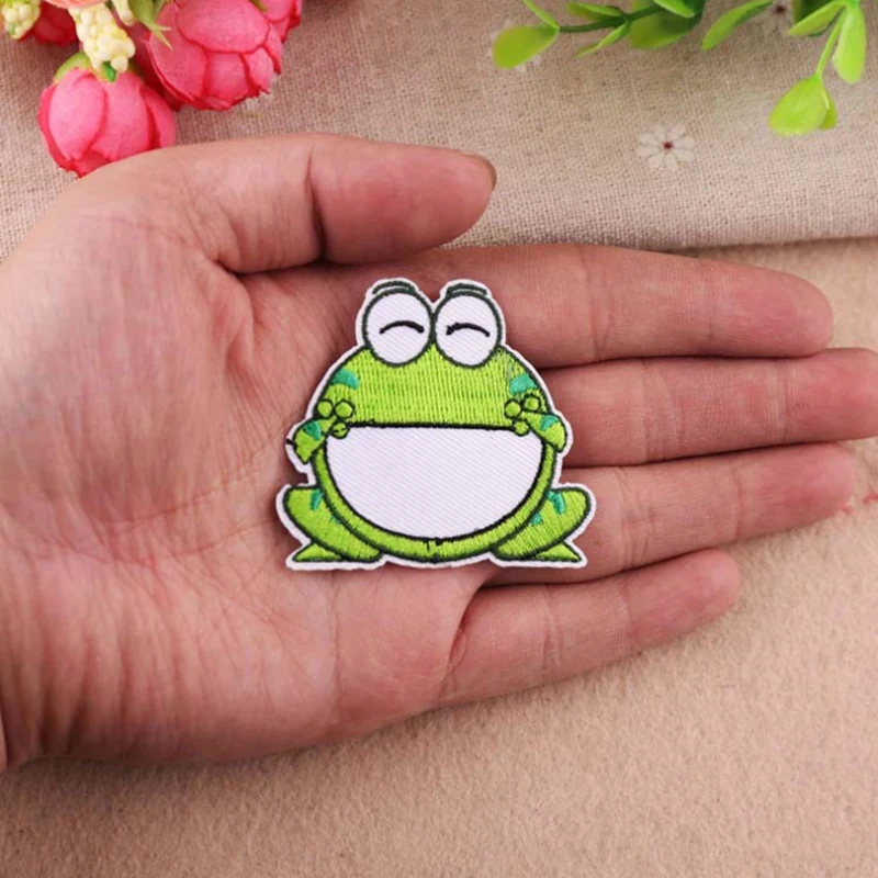 

Frog Pig Elephant Embroidered Patches for Clothing DIY Stripes Applique Clothes Stickers Iron on Creative Badges Biker Parches