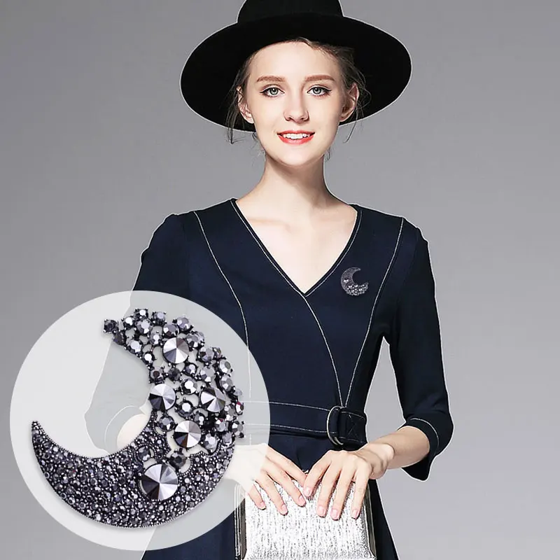 

Large Brooch Rhinestone Moon Brooches Antique Silver The First Lunar Month Vintage Brooch Pin For Women & Men Black Jewelry Pins