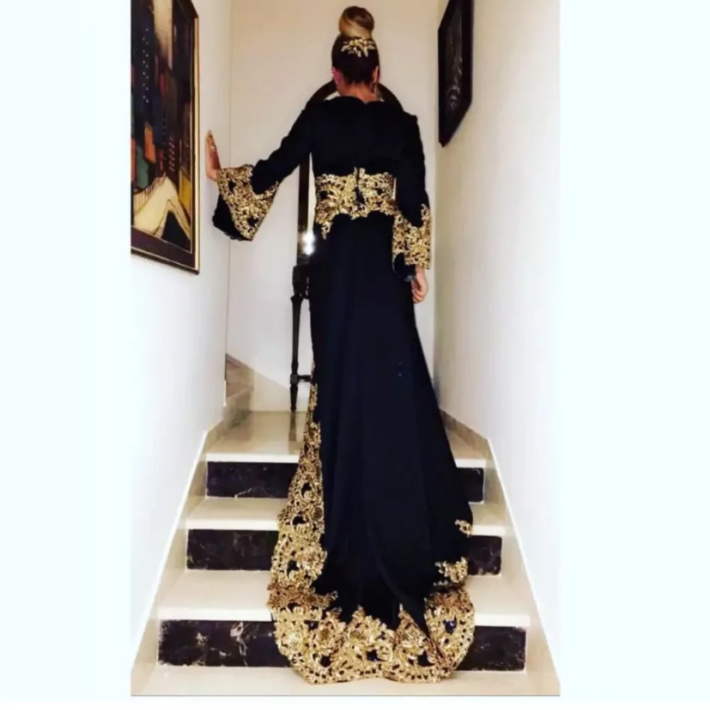 Черные велюровые Вечерние платья из Саудовской Аравии с пышными длинными рукавами, блестящие золотые кружевные Длинные Сексуальные вечерние платья с разрезом, Robe De Soiree