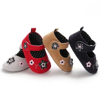 

PU Baby Shoes 2019 Red Baby First Walkers Soft Flowers Newborn Sole Baby Girls Sneakers Prewalker Baby Loafers