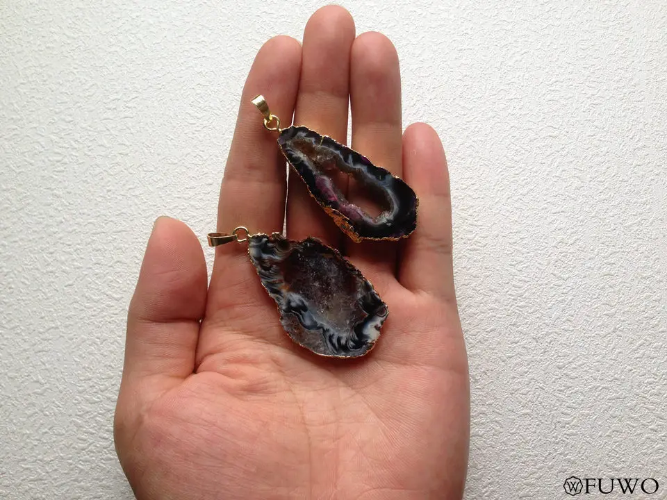 Druzy Geode Slice Pendant 11