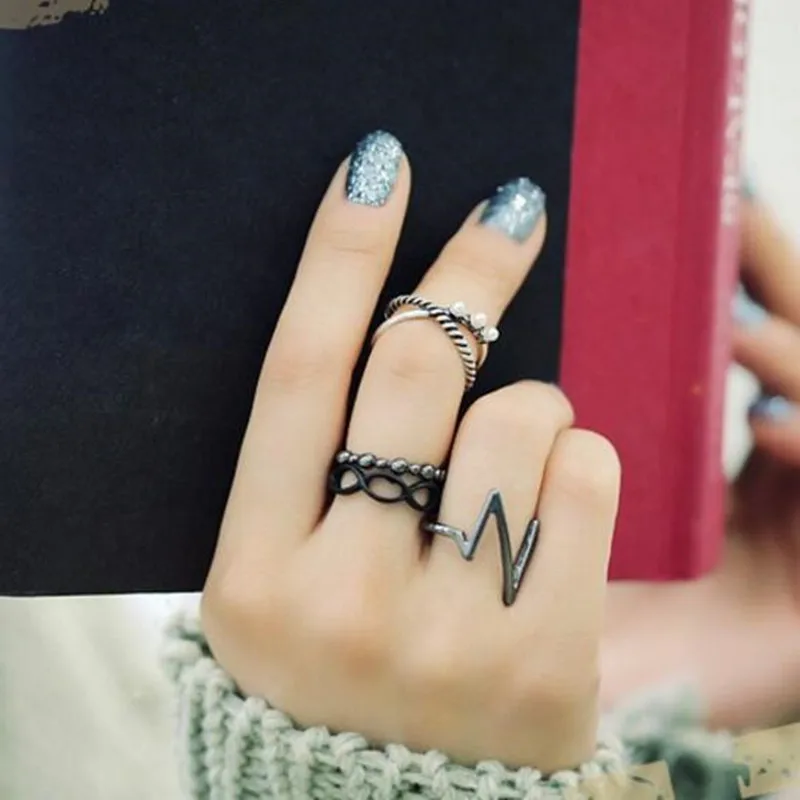 

Terreau Kathy 4Pcs Metal ECG Shape Rings For Women 2016 New Arrival Vintage Imitation Pearl Female Ring Set