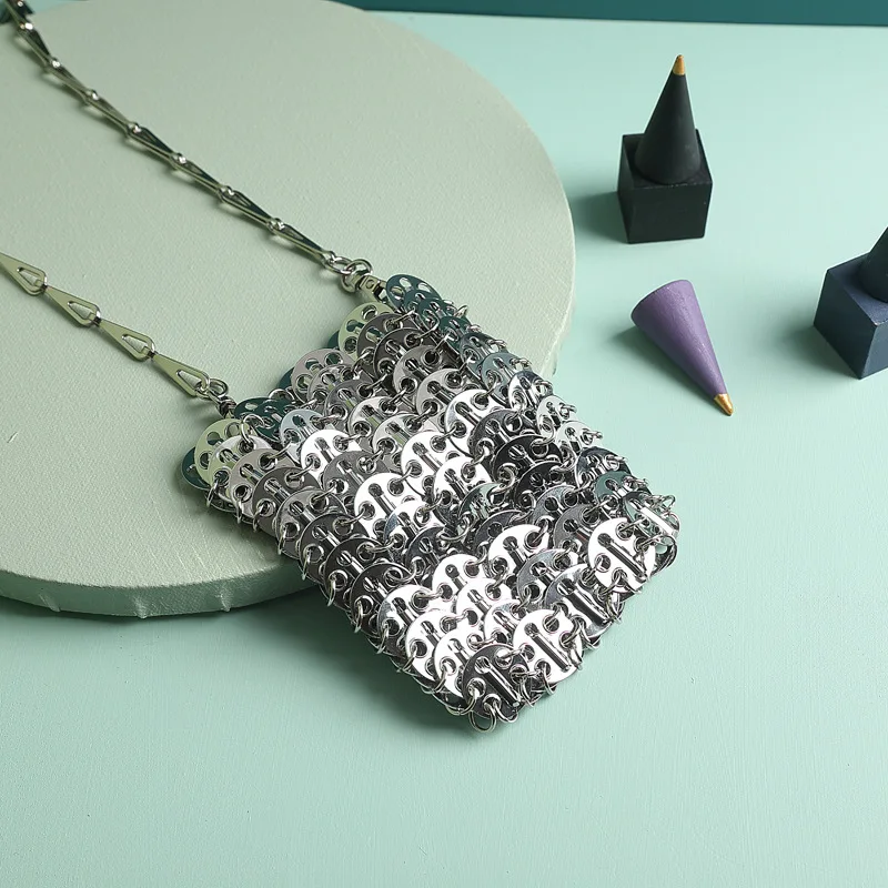 Luxury Designer Women Bags Pure Metal Sequins Chain Woven Bag Hollow Evening Bags Clutch Female Travel Holiday Shoulder Bag