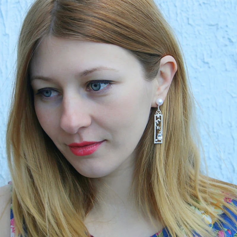 Ceny Marka luoteemi elegancki delikatny geometryczny kształt kwiatu wyczyść sztuczna perła CZ spadek kolczyki prezent dla przyjaciółki żona mama