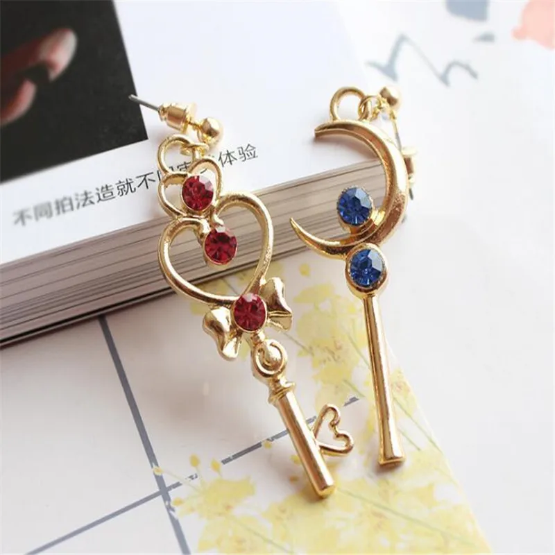 

Anime Sailor Moon Cosplay Kawaii Star Moon Space heart Earrings Ear Clip A771