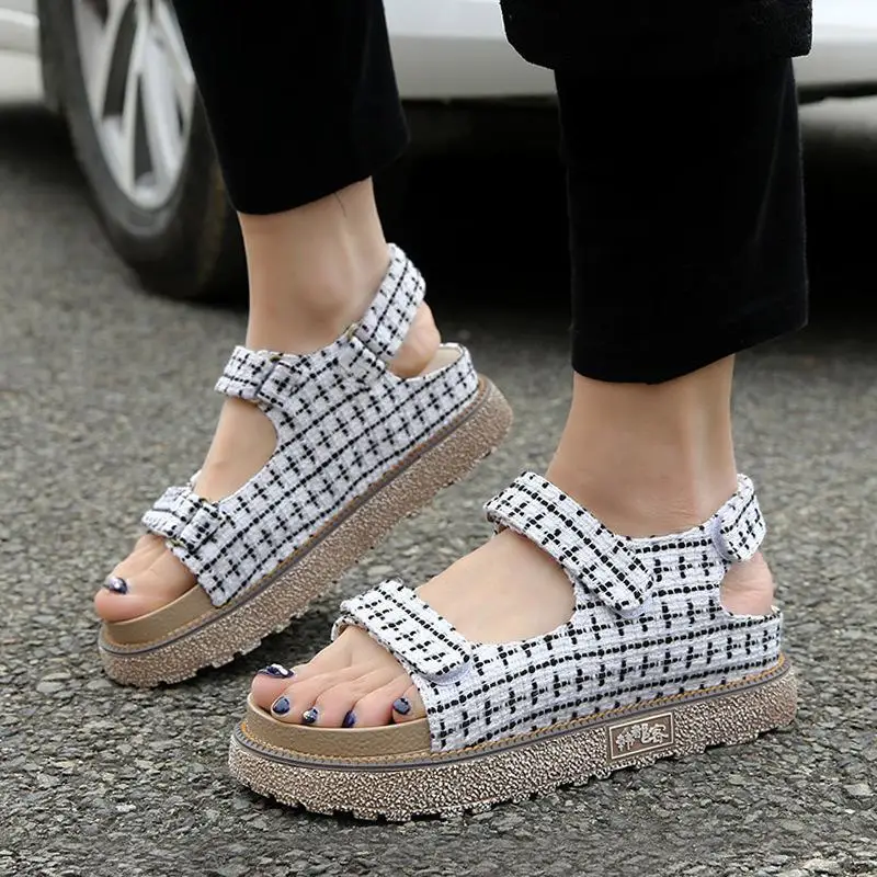 

Summer 2018 new British style sandals magic pasted muffins thick base linen checked Roman women's shoes Joker fashion6.15