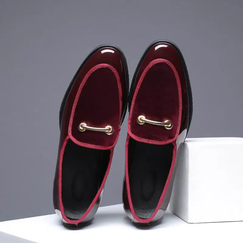 

ERRFC Fashion Forward Red Loafer Shoes Men Flock Round Toe Metal Charm Slip On Casual Comfort Shoes Man Plus Size 47 48 Zapatos