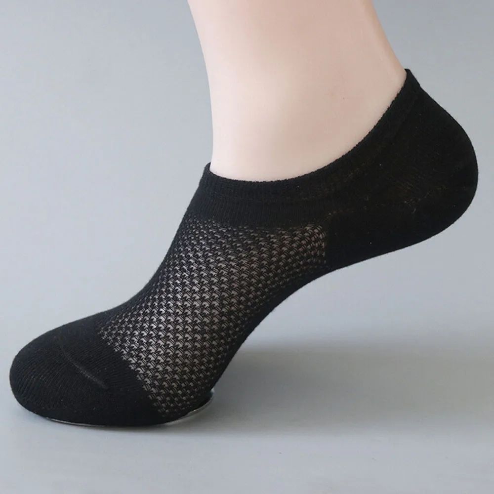 Женские носки, короткие женские Чулочные изделия, Короткие носки для женщин, женские белые и черные носки, короткие, новинка, полосатые носки из полиэстера