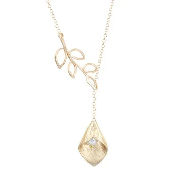 QIMING  Elegant Leaf with Calla Lily with Simulated Pearl Leaf Droplet Necklace Jewelry Gift for Girls and Women