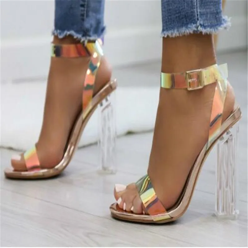 

2022 Women Sandals Shoes Celebrity Wearing Simple Style PVC Clear Transparent Strappy Buckle Sandals High Heels Shoes Woman