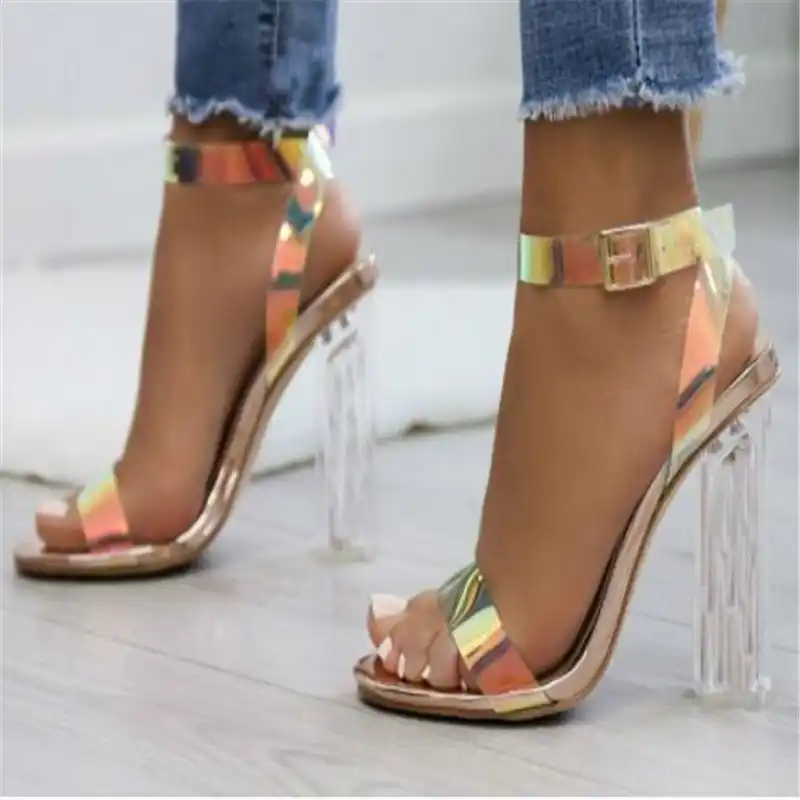 strappy buckle sandals