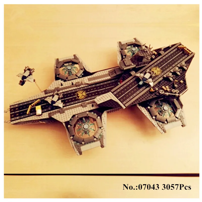 

H&HXY 3057Pcs 07043 SY911 Super Heroes The SHIELD Helicarrier Model Building Kits Blocks Bricks Toys Compatible 76042