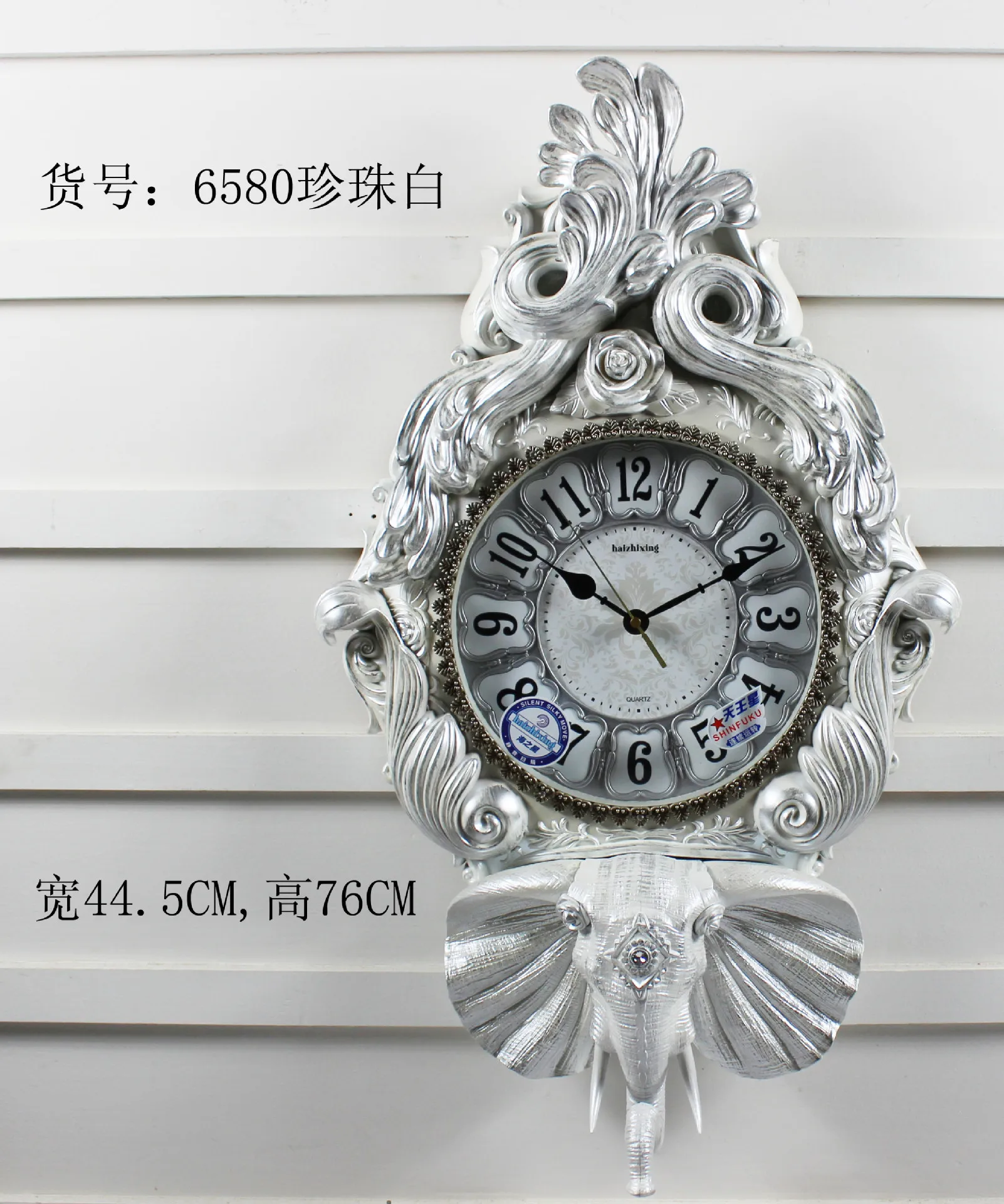 

TUDA2017 European style palace retro luxury decorative art guabiao wall clock mute living room wall clock creative wall clock