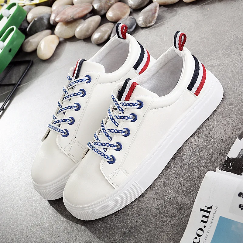 Korean low-cut sneakers walking shoes