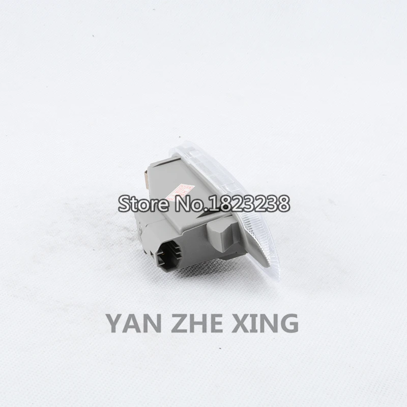Левая дверь любезно лампа в сборе для Toyota PRADO LAND CRUISER 100 LEXUS LX470/ES300/GX470 OEM: 81310 33010