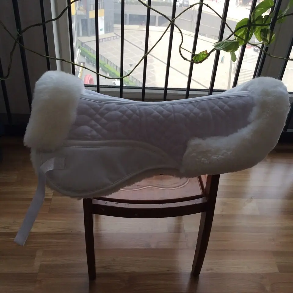 Full White 58X45cm Sheepskin Liner Quilted Cloth Horse Saddle Pad 100