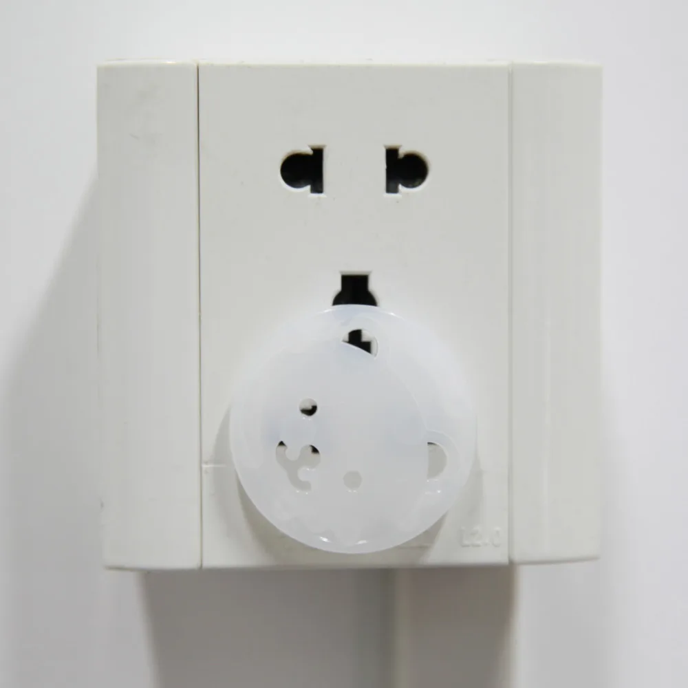 10pcs-Bear-EU-Power-Socket-Electrical-Outlet-Cover-Protection-Children-Baby-Safety-Anti-Electric-Shock-Plugs (1)