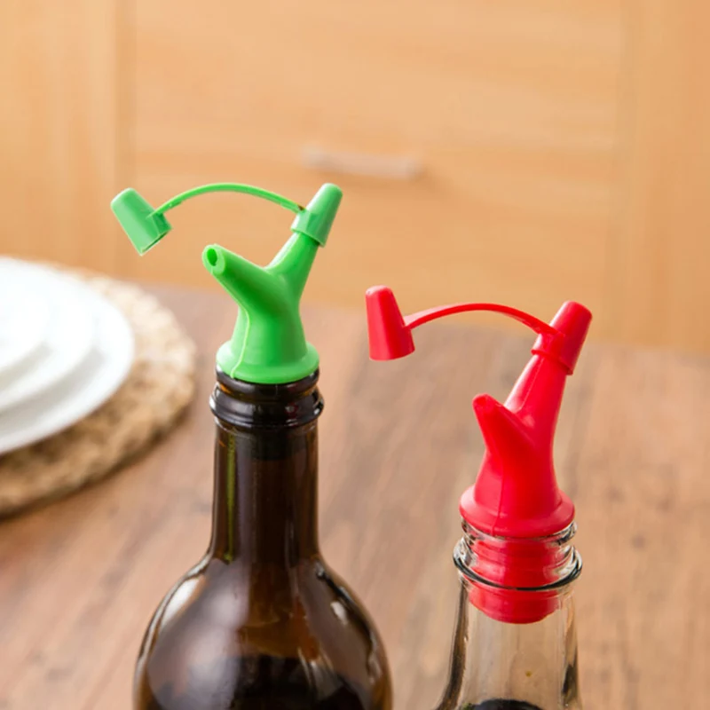 

1PC New Plugger Big-small Hole Home Supplies Sauce Cruet Random Color Promotional Kitchen Accessories Fluid Director Double Head