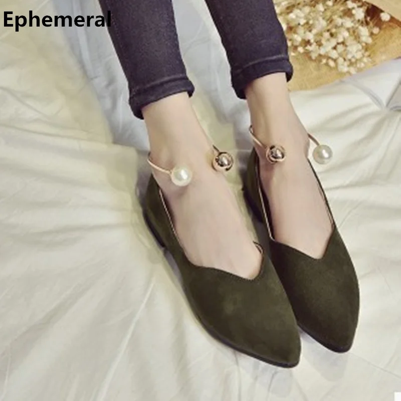 flat sandals for wide feet