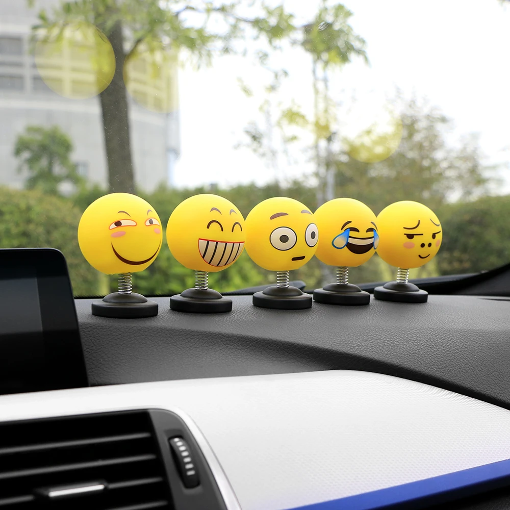 1 PCS Car Ornaments Funny Shaking Head Dolls Automobile Dashboard Creative Smiley Cute Shy