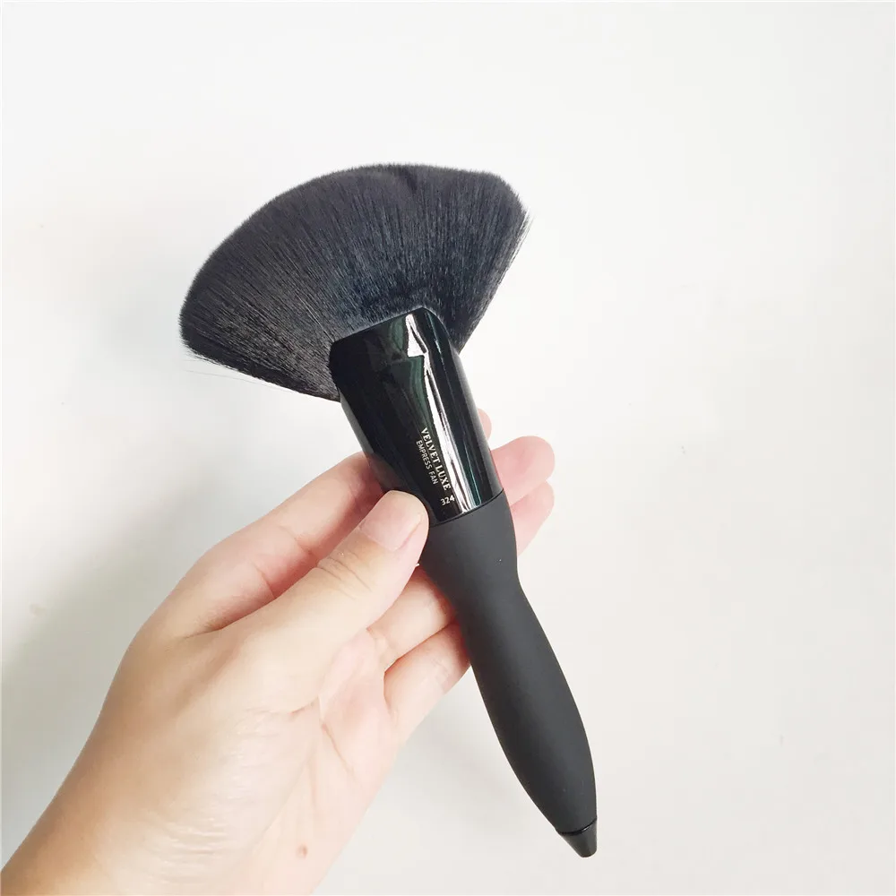 IT SERIES Velvet Luxe Empress Fan Brush 324 очень большая головка мягкие волосы для лица/пудры тела