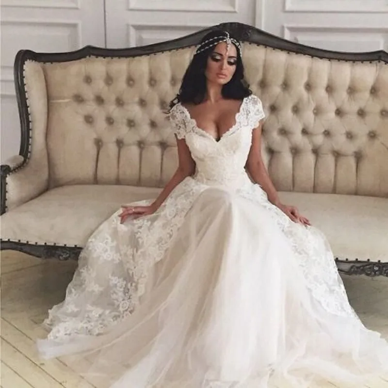 Saudi Arabia Fashion Wedding Dress with Short Cap Sleeve A line Lace