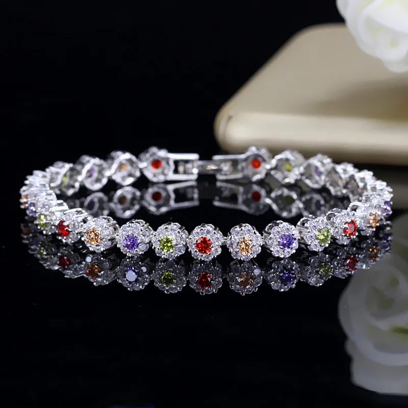jewelry accessories BeaQueen Trendy Green and White Cubic Zirconia Stone Setting Ladies Tennis Bracelets Silver 925 Jewelry for Women B100 jewellery shop near me