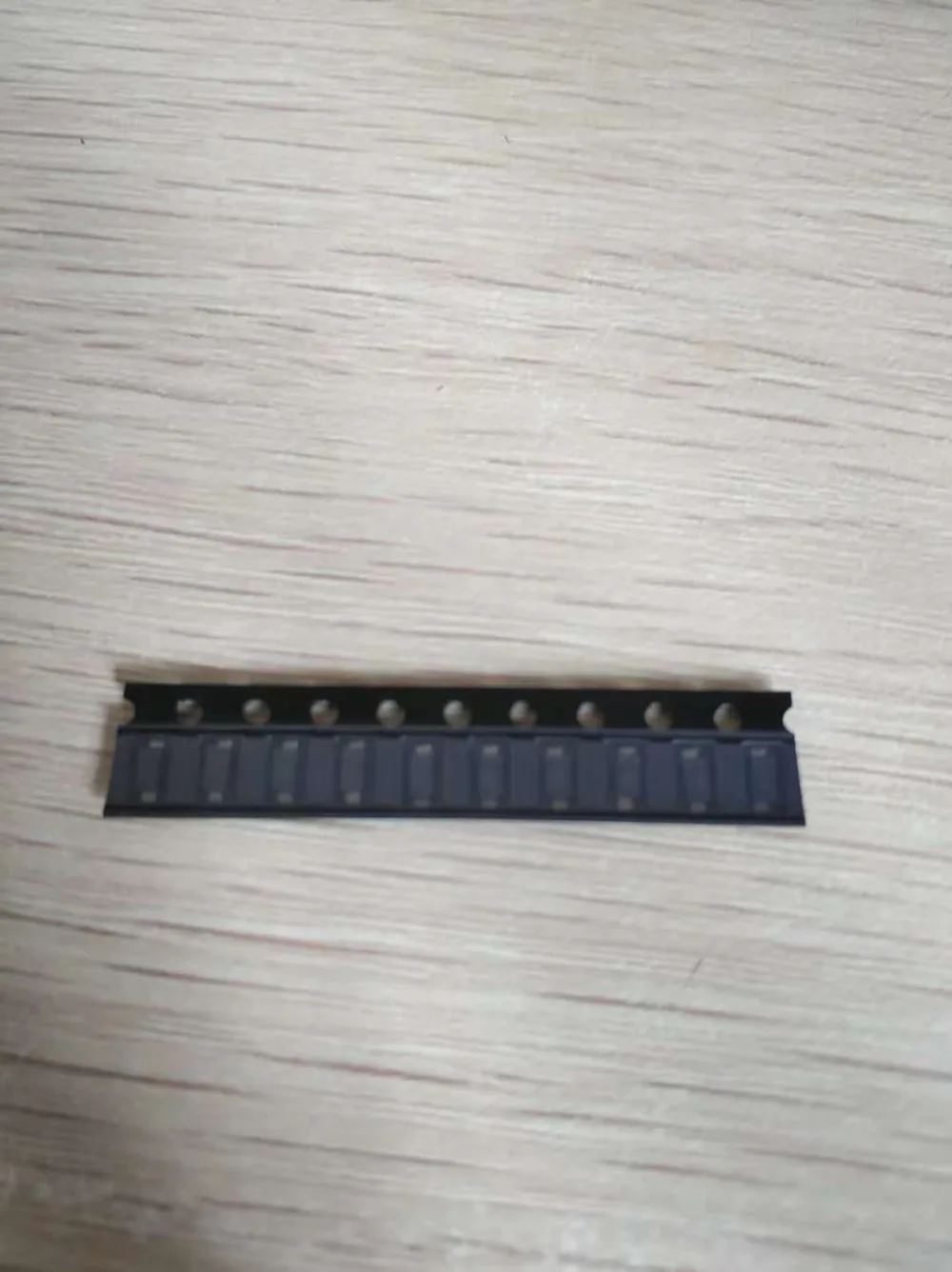 100pcs D8100 for IPAD AIR 2 AIR2 BF diode logic board fix part | Мобильные телефоны и аксессуары