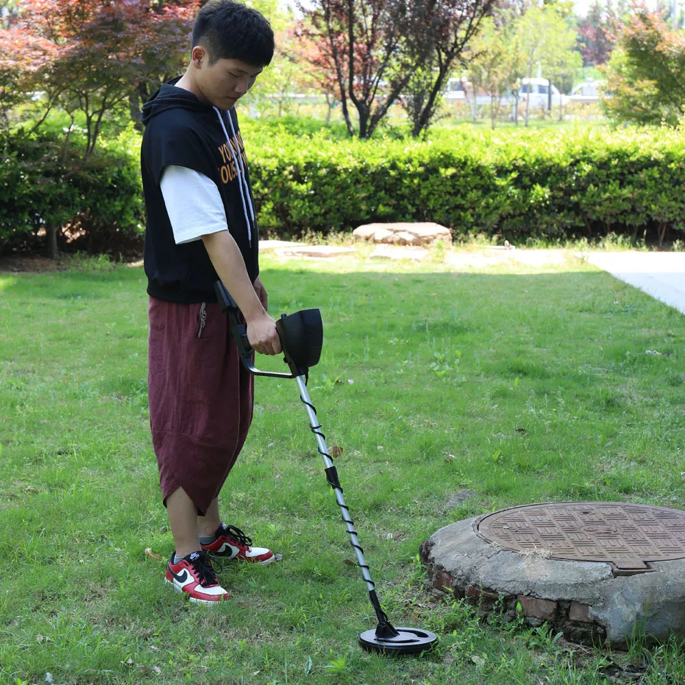 

Portable Gold Detectors Metal Detector Pointer Display High Sensitivity Underground Metal Detector Easy Installation 4 modes