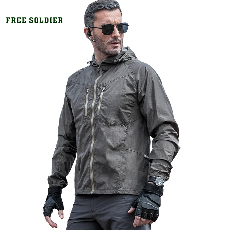 

FREE SOLDIER Outdoor Camping Hiking Tactical Military Super Light Skincoat Season UV Protected Jacket Breathable Coat for Men