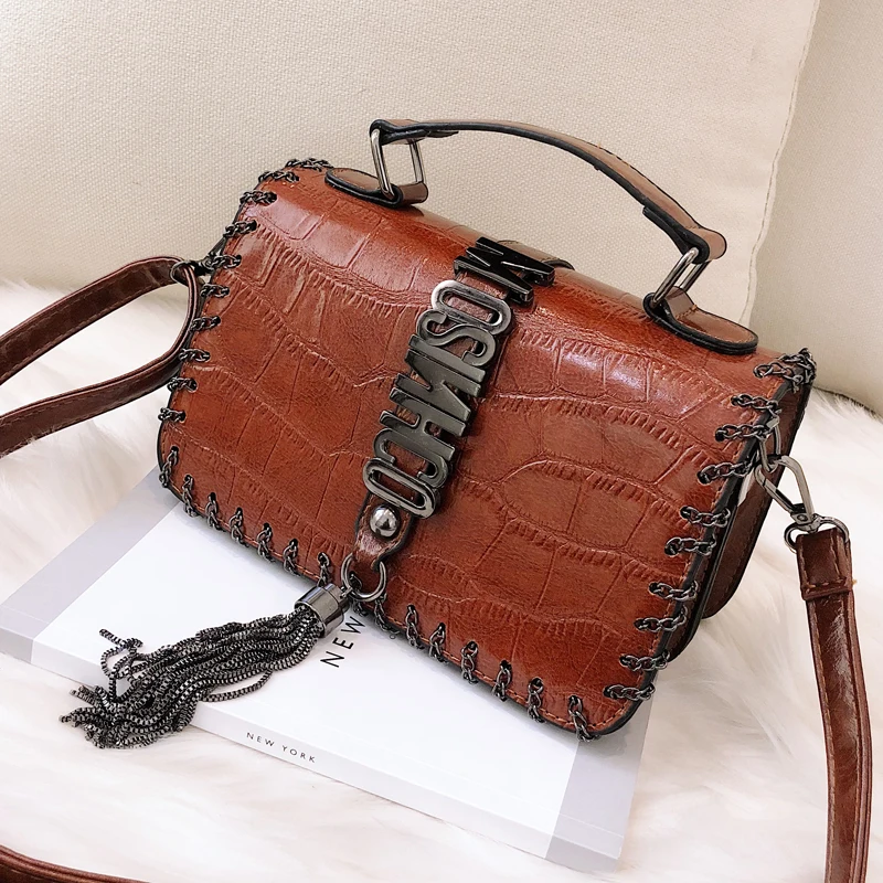 شرابة الصيف أزياء النساء حقيبة حقائب يد جلدية بو حقيبة كتف صغيرة رفرف Crossbody حقائب للنساء 2019 حقيبة ساع محفظة شرابة الصيف أزياء النساء حقيبة حقائب يد جلدية بو حقيبة كتف صغيرة رفرف Crossbody حقائب للنساء 2019 حقيبة ساع محفظة