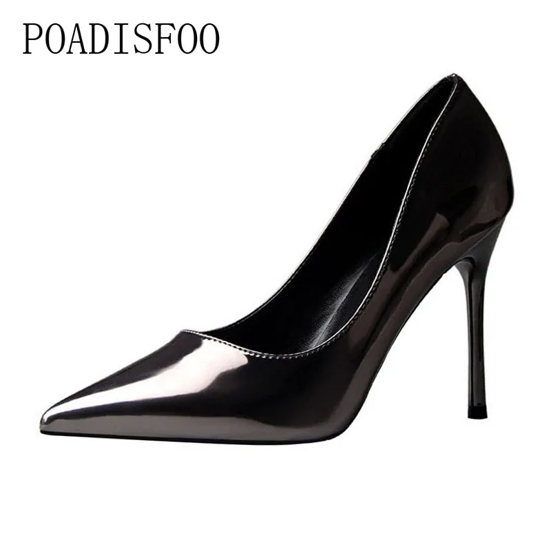 pointed mouth heels