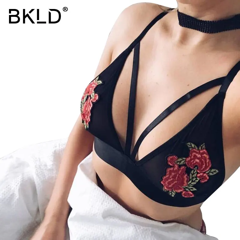 

BKLD Summer Sexy Black Bra Women Fashion Lingerie Rose Embroidery Wirefree Bra Tops Deep V Bralette Crop Tops Backless Intimates