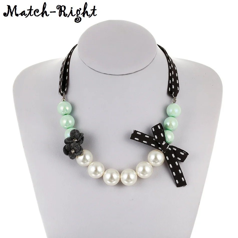 

Women's Simulated Pearl Necklace for Women Bowknot Necklaces & Pendants Beaded Statement Necklace New Jewelry for Gifts NR074