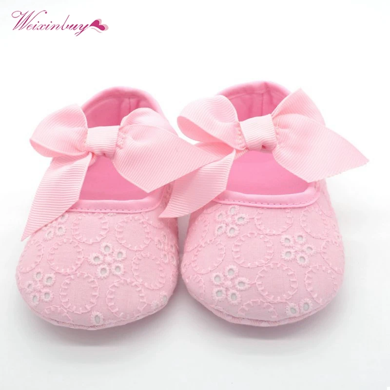 simple baby shoes