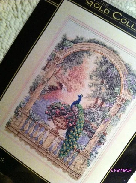 cs-2210 Cross Stitch Kit Majestic Peacock Animal and Flower dim 35110