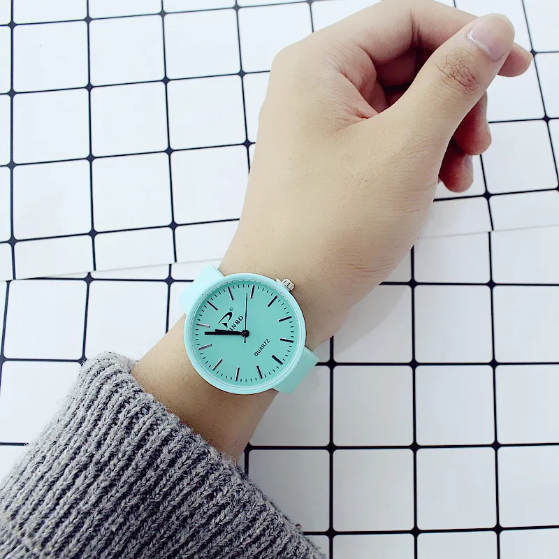 

2017 New Super Cool Fashion Quartz Watch Silicone Watches Women Watch Girls Floral Jelly Sports Wristwatches Relogio Masculino