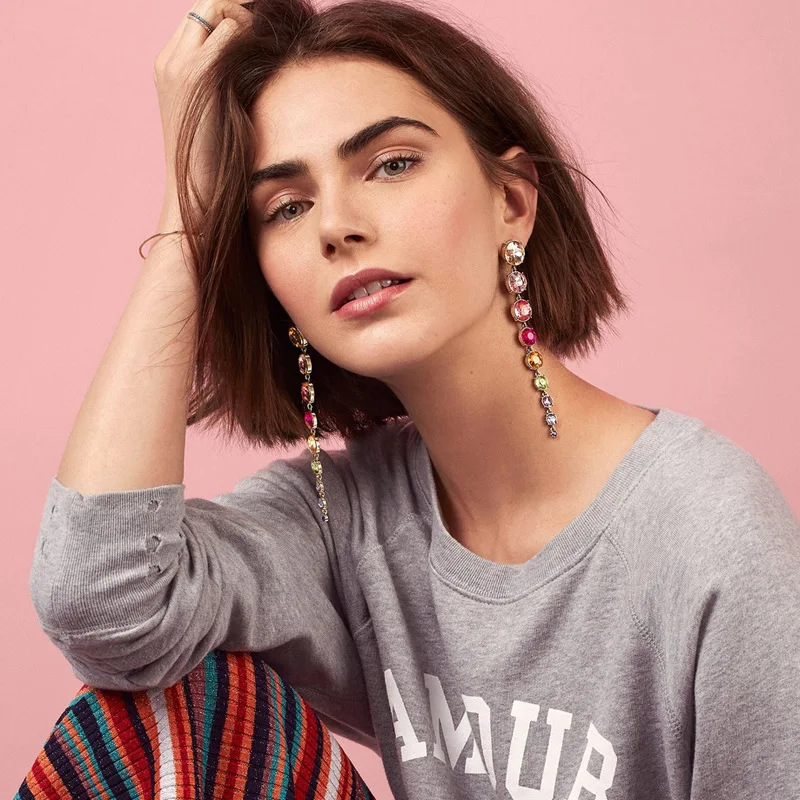 

Women Fashion Geometric Crystal Dangle Earrings Ladies Elegant Drop Earrings Wedding Party Female Personality for Christmas Gift