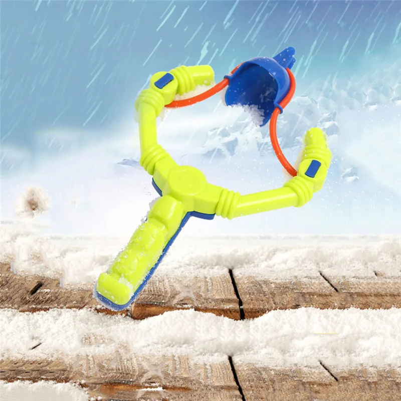 

Children Winter Toys Skiing Snowball Thrower Skiing Funny Toy Outdoor Play Snow Tool Toy Kids Funny Entertainment Snow Toy