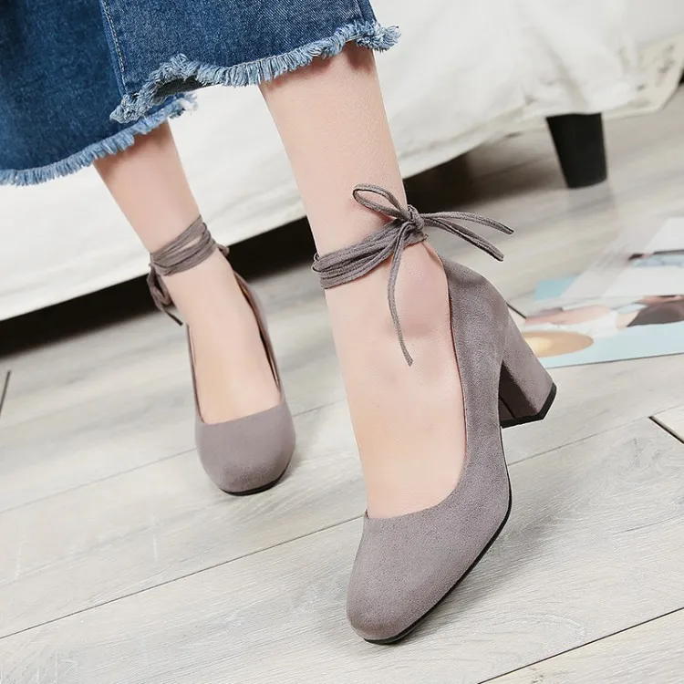 

7cm Thick Heel Spring Women Fat Foot Large Size 40 Shoes High Heel Pumps